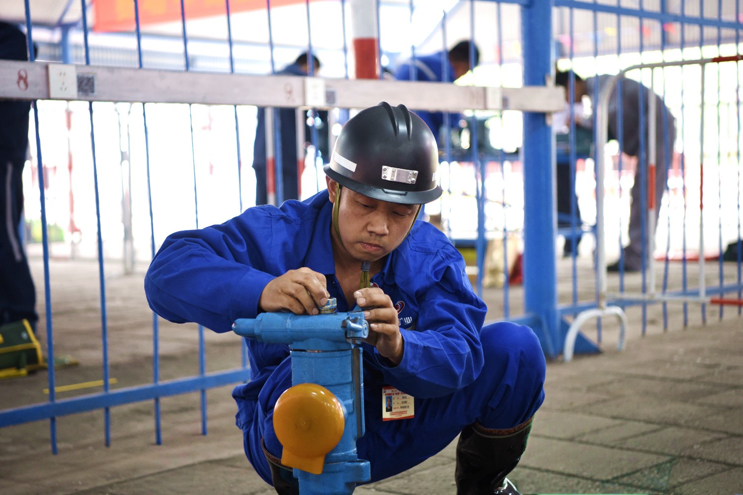 【技能领嚎到≮一期：风钻组装工艺项目