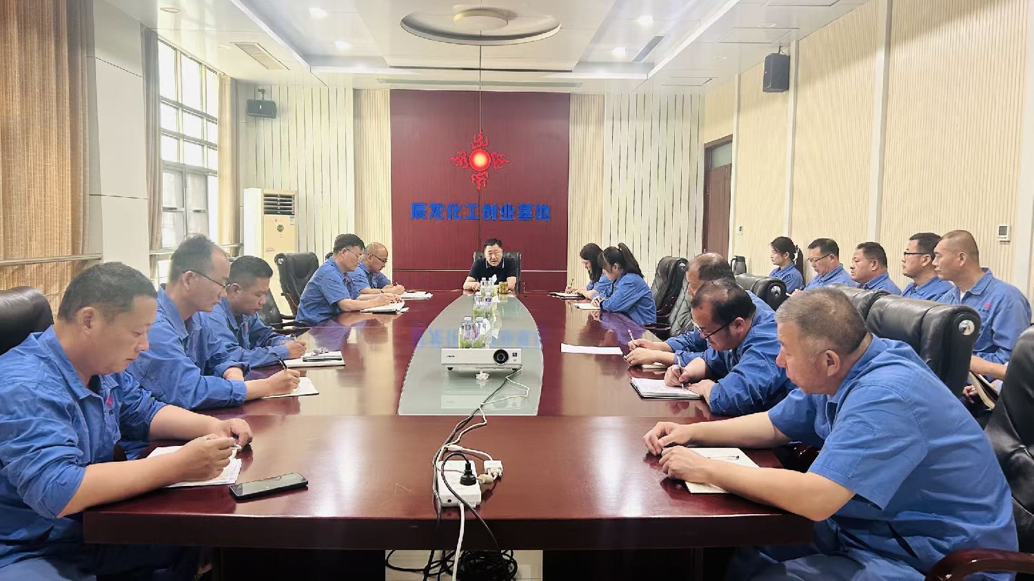 化工基地开展“双节”整体廉政谈话